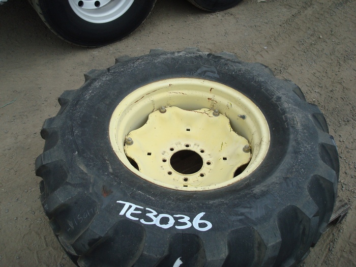 Goodyear 19.5L – 24 Tyre & Wheel