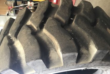 405/70-24 (14) Mitas