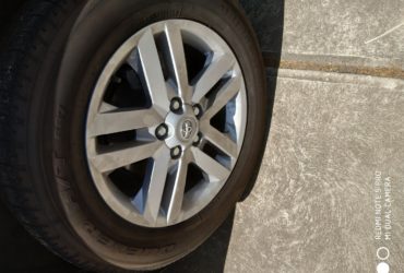 Toyota rims and tyres
