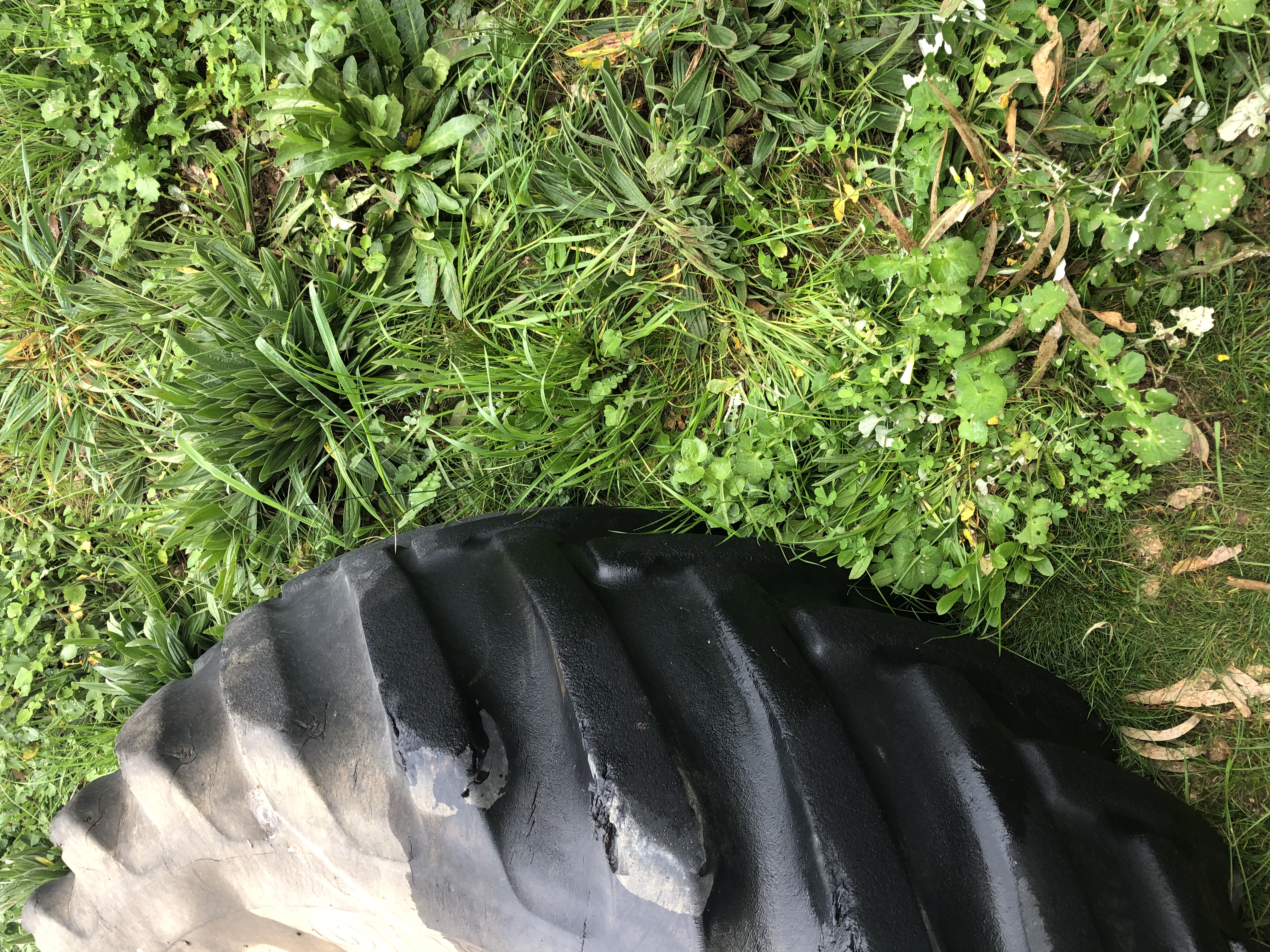 24.5 r32 tractor tyre