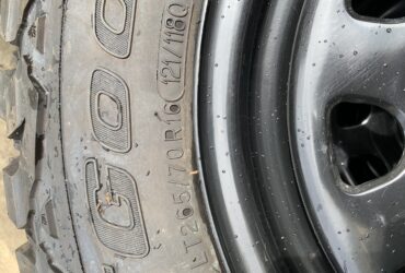 BFGoodrich M/T KM3  265/70R16