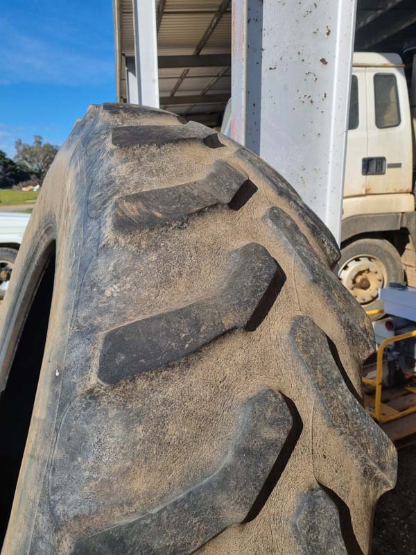 Goodyear 520/85R42