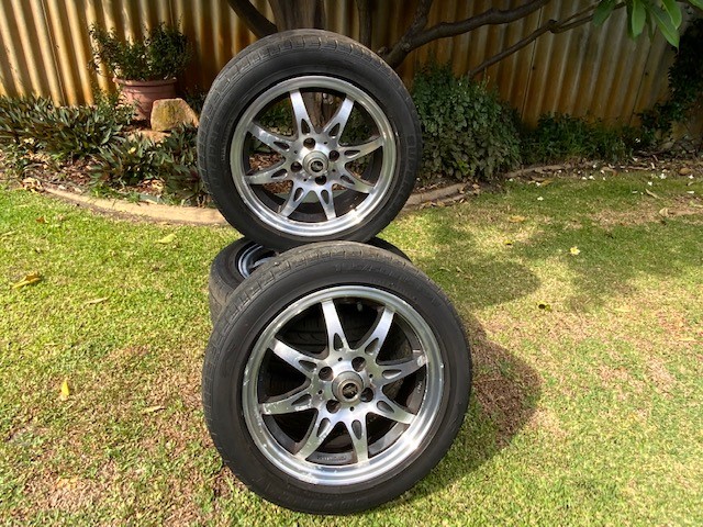 Supercat 195/50R15 82V tyres and rims