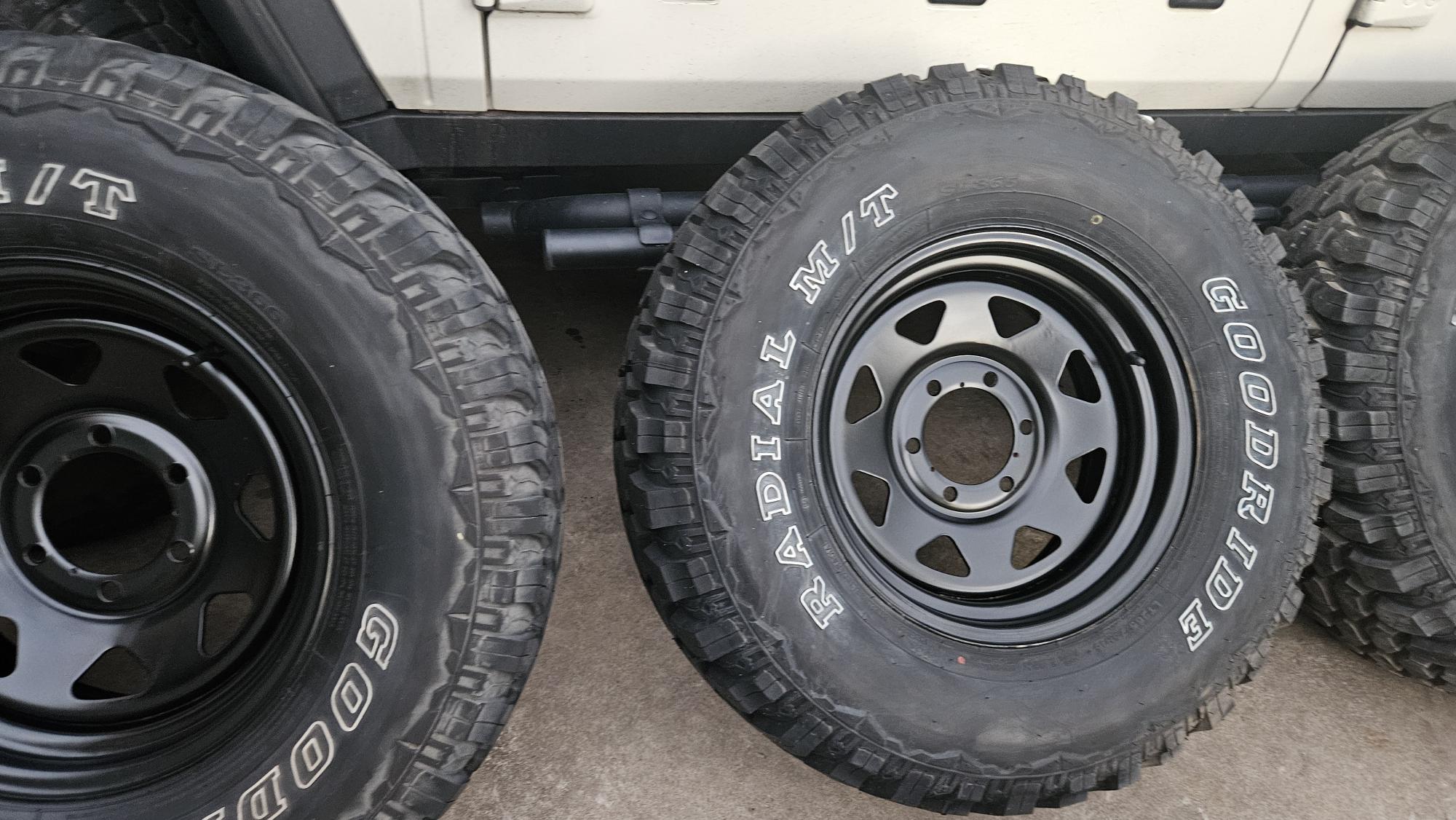 4 Land Cruiser Tyres and Rims
